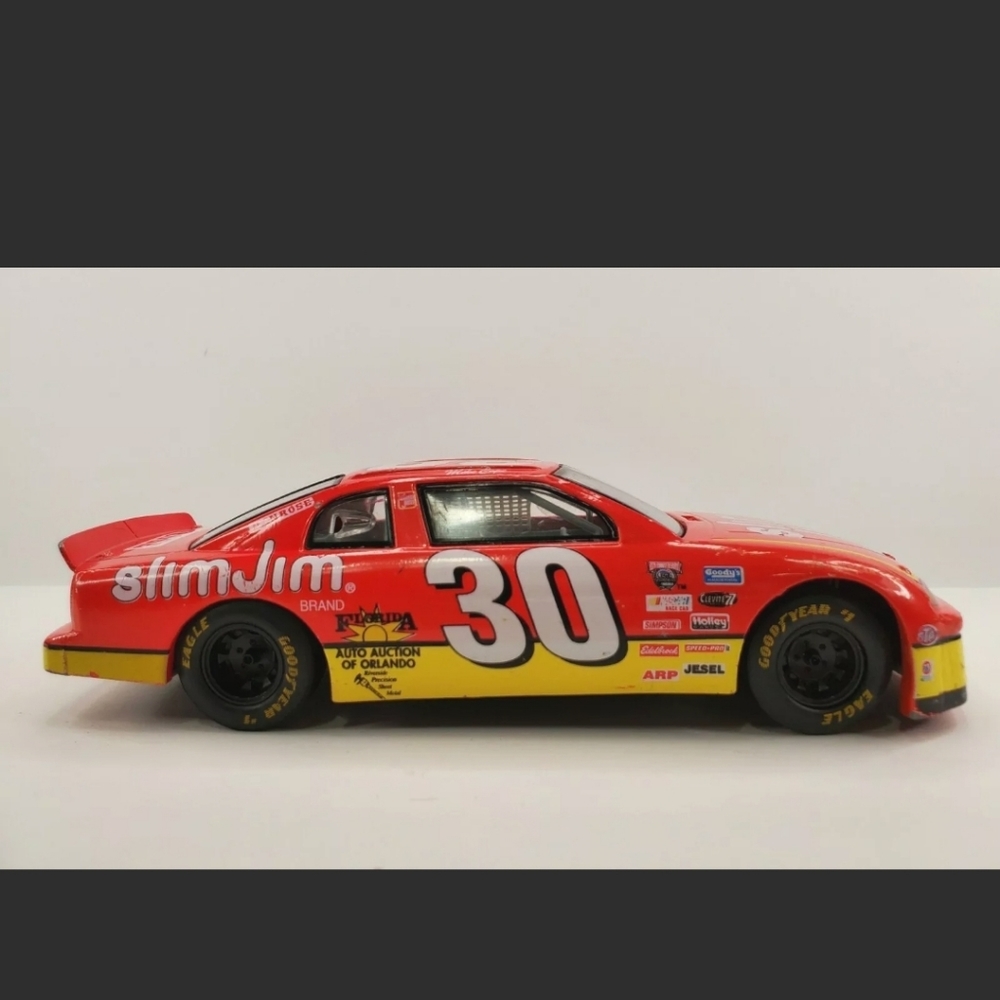 RACING CHAMPIONS 1995 #30 CHEVY MONTE CARLO SLIM J